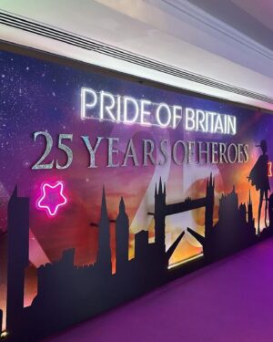 Emma-Louise Paton Instagram - Pride of Britain Awards 2024 🇬🇧

A wonderful night celebrating wonderful people @prideofbritain 💜

Hair & Make up @lexiemua 
Dress @clubllondon 
Styled by @jessica.rea.stylist