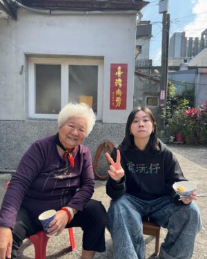 Enno Cheng Instagram - 初2。電玩仔與家人。