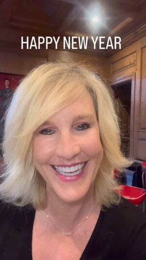 Erin Brockovich Instagram - Happy New Year! May this be the best year yet.