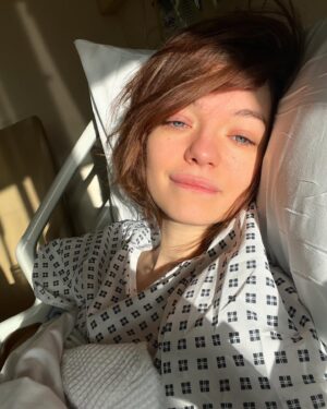 Esme Creed-Miles Instagram - This morning I completed my second laparoscopic surgery to remove endometriosis from my pelvis. Whilst I love any and all sympathy (ahahaha) - what I really want to do is say this:

For years pre my diagnosis I was in agony and multiple doctors and expert gynecologists told me nothing was wrong with me. I have spent allot of time in the emergency room this year due to chronic pain and when I’m not in pain, dealing with the fatigue and discomfort that comes along with the disease. I am SO insanely lucky to have been operated on today. One in ten women suffer from this disease and it’s widely misunderstood and under-diagnosed, if you have this condition (or if you think you do and no one will tell you so🤬): I see you and I’m sending you so much love. I have the recourses to afford excellent healthcare and it’s still hard for me, so I’m sending support to all those who are still on waiting lists - still being gaslit by their doctors - still waiting in emergency rooms because the triage system makes no accommodations for endometriosis related agony. 

This is not just “period pain”: you are a warrior. Thank you endlessly to the friends who have been there for me this year and today, to my family who drop everything to rescue me when I’m in pain, to the casting directors and directors who gave me opportunities that have afforded me this care and the ability to take care of my body with healthy food and supplements - this SHOULD be available to ALL women, and I intend to make it a mission of my humble existence to inform others on this condition and help those who need it most. If you are a fellow endo warrior, comment here I’d love to meet you ❤️ P.s : Golden hour in the hospital room ?!