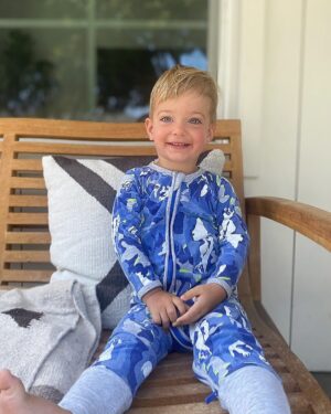 Esther Anderson Instagram - Ralph you are the light in all our lives 💫🌟✨🤩How did we get so lucky!! And how are you 2 already?! Happy Birthday Ralphie 🎉🎉
I love you my beautiful boy 💕xx