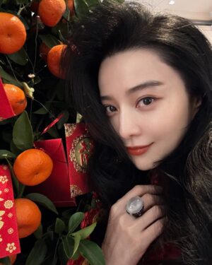 Fan Bingbing Instagram - Happy Chinese New Year, everyone! ❤️❤️❤️ Wishing you wealth, happiness, and smooth sailing ahead!