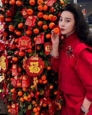 Fan Bingbing Instagram - Happy Chinese New Year, everyone! ❤️❤️❤️ Wishing you wealth, happiness, and smooth sailing ahead!