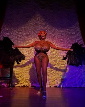 Fantasia Royale Gaga Instagram - What an amazing experience! Huge thanks to @act2pv @dsabella_pvr for the fantastic 1 month residency. I cherished every moment and am grateful to have connected with such wonderful individuals and gained new supporters. Sending kisses until we meet again ❤️