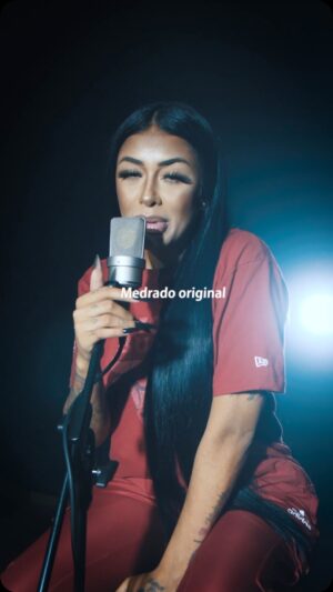 Fernanda Medrado Instagram - Ela é diferente - MEDRADO 
  Já repostou ?  Boraaaaaaaaaaa ❤️