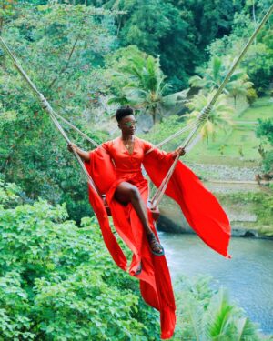Folake Olowofoyeku Instagram - 2024 will go down as one of the most challenging and rewarding years of my life. Loss, tears, fears, growth, courage, letting go, and so much love. This year taught me to honor boundaries, redefine friendships, and reconnect with the intuition that’s guided me so thoroughly.

✨ Bob ❤️ Abishola: Five groundbreaking years as the first Nigerian to play a Nigerian on U.S. primetime TV. One of the most rewarding experiences of my life, opening doors and opportunities that once felt like distant dreams. A journey filled with literal and figurative deaths, births, and rebirths. Surprising challenges revealed much about human nature but strengthened my resolve and deepened my commitment to my craft. While this chapter has closed, the show lives on in syndication, airing five days a week in the U.S., across global markets, and even on your favorite flights. My love and gratitude to everyone, especially Chuck Lorre—thank you for believing in me. ❤️

✨ Partial relocation and two transformative months in Bali, surrounded by my happy places: animals, nature, warm oceans, and large bodies of water. A time of healing, recharging, and reconnecting with myself.

✨ Other travels enriched my spirit: the Bahamas, Canary Islands, Portugal, New York, Los Angeles, London, and beyond. Every journey a reminder of how much there is to see, learn, and appreciate in this beautiful world.

✨ Mufasa: The Lion King: Playing Amara, a complex villain and sister to the character played by one of my favorite actors, Mads Mikkelsen. Another first as the first Nigerian voice in the franchise, representing my country in this iconic production.

✨ Released new music, “Bobble”, and returned to the stage with my band after years away. 🎶 Realigning with my purpose. 💫

To the old and new friends and partners who showed up in unexpected, beautiful ways—thank you! Your belief in me has exceeded my expectations, and I’m so grateful. To everyone who supported and cheered me on this year, you mean the world to me.

I look forward to sharing my full story with you in 2025. 💫 What a journey. What a story.

Here’s to even bigger dreams and meaningful moments in 2025. Let’s go! 💛🙏🏾
