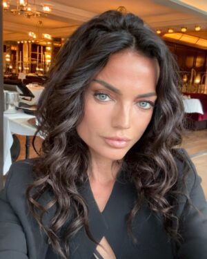 Francesca Antoniotti Instagram - Pêle-mêle 2024 ❤️ Merci la vie pour eux, pour tous ces moments, si j’en ai juste un dixième en 2025 je resigne de suite….