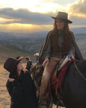 Frankie Shaw Instagram - I’m on a plane home from Ireland. And the weight of losing you my dear friend Allyce is crushing. I don’t know if this airplane can withstand it.