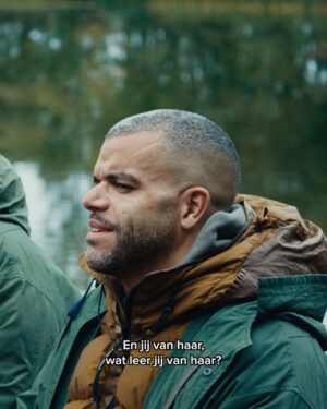 Froukje Veenstra Instagram - Wij gingen op pad met @yousefgnaoui en @faberyayo voor hun nieuwe serie ‘Yous & Yay in het wild’ en hadden mooie en gezellige gesprekken 🦢🚣🌾

De hele aflevering is te zien via de website van @npostart.
