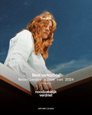 Froukje Veenstra Instagram - Mijn debuutalbum ‘Noodzakelijk Verdriet’ is het meest verkochte/gestreamde album én het meest verkochte Nederlandse vinyl van 2024! Ik ben jullie dankbaar voor al jullie support en voel me vereerd om tussen allemaal zulke grote internationale namen te staan in deze lijst.✨ Ik hoop dat de nieuwe muziek die ik op dit moment aan het maken ben weer net zoveel oren gaat bereiken. We gaan het zien. Liefs.❤️