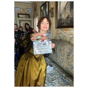 Gabriella Pession Instagram - Boom di ascolti per “IL CONTE DI MONTECRISTO “ 
26,9% di share con più di 5 milioni di spettatori 
🔥🔥🔥🔥🔥
P.s: ci vediamo nella prossima puntata ! 
#ilcontedimontecristo 
#thecountofmontecristo 
@palomarproduction 
@rai1official