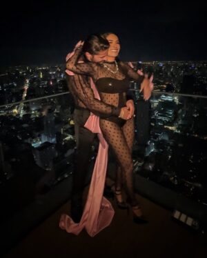 Galilea Montijo Instagram - Mi amiga, mis risas, mi alegría, mi Gymbro, mi luna, mis atardeceres, mis burbujas, mis clásicos, mis bailes, mis locuras, mis lágrimas, mis chuches… mi Moco, mi Amor… hoy y todos los días del año… Te Amo❤️ @galileamontijo