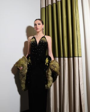 Gamila Awad Instagram - @joyawards ✨

Dressed in @eliasriga X @chopard 

Styled by @yasminekenawi and glammed by @ayaabdelhamid and @mr.bishoo @alsagheersalons
Photography by @asmalqadi_