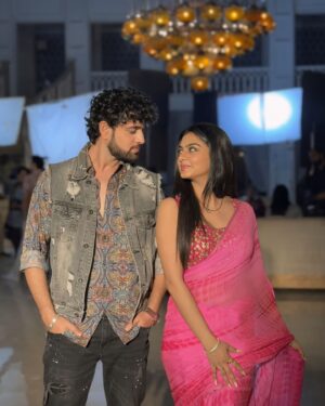 Garvita Sadhwani Instagram - Billa Boy & Ruhi Chuhi 💪🏻😎♾️

#actor #mohitparmar #garvita #abhir #ruhi #yrkkh #igers #friends #trending #shukrana