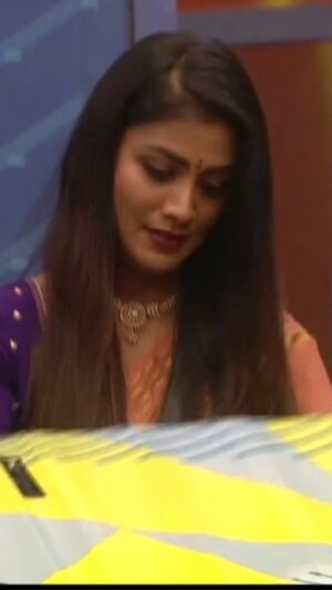 Gauthami Jadav Instagram - ಬಿಗ್ ಬಾಸ್ ಕನ್ನಡ ಸೀಸನ್ 11 | ಸೋಮ-ಶುಕ್ರ ರಾತ್ರಿ 9:30

#BiggBossKannada11 #BBK11 #HosaAdhyaya #ColorsKannada #BannaHosadaagideBandhaBigiyaagide #ಕಲರ್‌ಫುಲ್‌‌ಕತೆ #colorfulstory #Kicchasudeepa #BBKPromo