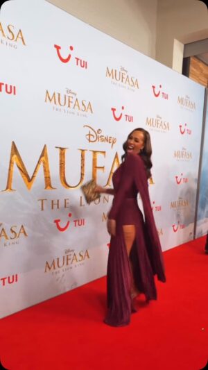 Glennis Grace Instagram - Thank you for the invite @disney ♥️