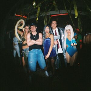 Grace Van Patten Instagram - iTs LuCy, BiTch!
snakeyy lil halloween episode out nowwww 
I tried to add “I’m a slave 4 u” to this post but I don’t know how….
@tellmelieshulu 
@britneyspears 
👻🐍🔪🎃❤️‍🔥