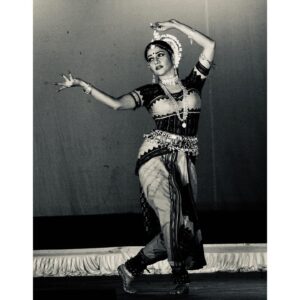 Gracy Singh Instagram - Once upon a Dance Recital...
#liveperformance #dancerecital #concerts #majormissing #nostalgia #memories
