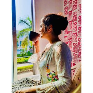 Gracy Singh Instagram - The best view comes after the hardest climb 🏞
#growth #KeepMoving #determination #soulful #DreamsComeTrue #focus #believeinyourdream #goals #fridaymotivation 
Sunshine ☀️