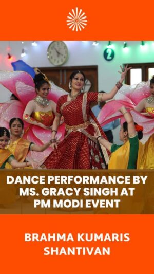 Gracy Singh Instagram - Mesmerizing Dance performance by Gracy Singh & Group at PM Narendra Modi's event organised at the Brahma Kumaris.
@narendramodi @iamgracysingh 
#brahmakumaris #dance #shantivan #narendramodi #modi