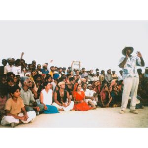 Gracy Singh Instagram - This is where my journey in cinema began. I stood in front of a movie camera & cherished every bit of it. 20yrs since this epic released. Immense gratitude to #ashutoshgowariker #aamirkhan ,entire TeamLagaan
THANKYOU our audience & media for all the love you showered. 
#20yearsoflagaan #lagaan