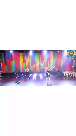 Grecia Colmenares Instagram - "Bailando por un Sueño" 👑💃🏼

#greciacolmenares #lareinadelastelenovelas #chiquititas