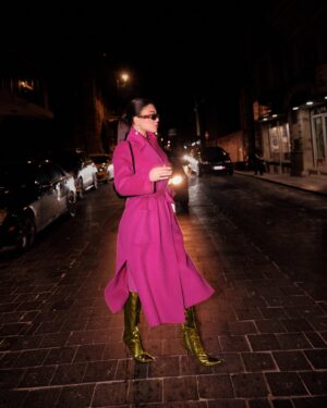 Haifa Wehbe Instagram - 𝐂𝐚𝐦𝐞𝐫𝐚 𝐑𝐨𝐥𝐥 📸 𝐁𝐞𝐢𝐫𝐮𝐭 𝐒𝐭𝐫𝐞𝐞𝐭𝐬 💕

#MyBeirut #HaifaWehbe