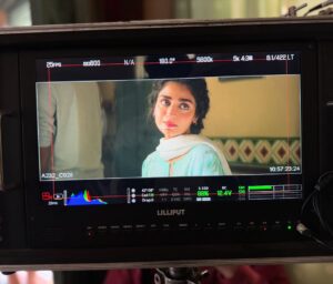 Hajra Yamin Instagram - Between reel & real✨