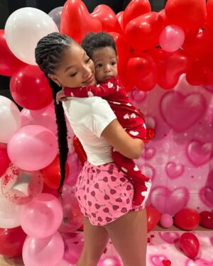 Halle Bailey Instagram - my valentine ❤️