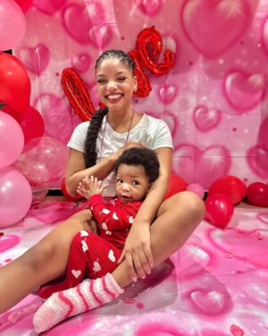 Halle Bailey Instagram - my valentine ❤️
