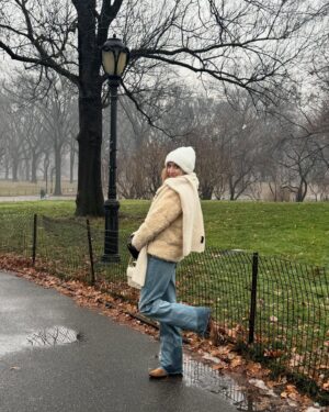Hana Hayes Instagram - the park