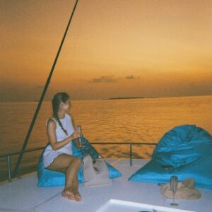 Hannah Dodd Instagram - @dhigalimaldives diaries on film 📸💫

Thank you @dhigalimaldives for inviting us to celebrate 2024 with you! Pure magic x
#giftedstay