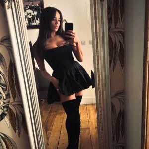 Hannah John-Kamen Instagram - 💋
