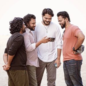 Hannah Reji Koshy Instagram - FACES 🎭 Final Wrap!! 🎬
Post-production in progress 🎧 @faces.cinema

@neeleshek @kaleshramanand @hannahrejikoshy @gopisundar_official @harinarayanan.b.k @kiran_rz @sumansudharsanan @collins_jose_dp @manu.n.s62 @rahim_kodungallur1 @merlin_lizbet @noufal_hussain_ @_faabz_  @haris_sainudeen @mamijo_design @seeta_lakshmi @realponnambili @puppetmedia @harrythroughlens 

#facesmovie #facesmalayalammovie #shootwrap #packup #kaleshramanand #hannahrejikoshy #neeleshek #malayalamcinema #comingsoon