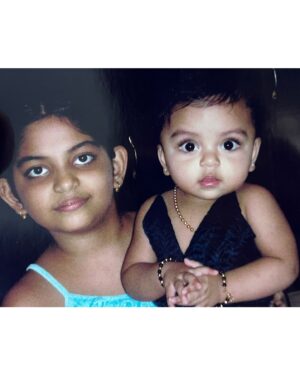 Hansika Krishna Instagram - Happy Birthday to my Ammuuuuuuuuu who takes care of me so much🥺You turned 29🤭
I miss you<3333333333333333333
@ahaana_krishna