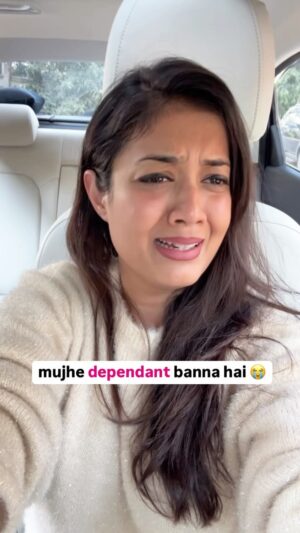 Harshita Gupta Instagram - Me 2 minz before mental breakdown :)