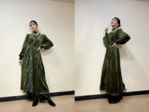 Haruko Nagaya Instagram - はじめまして2025
あけましておめでとうございます！

紅白歌合戦
あの舞台で歌う喜びをたっぷりと感じて
しっかりと前を向けた気がします
私はつくづく幸せ者です
観てくださった皆さま、ありがとうございました

2025幕開けです
今年も私たちらしく音楽やるぞ