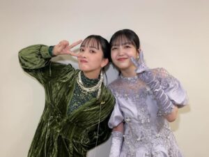 Haruko Nagaya Instagram - はじめまして2025
あけましておめでとうございます！

紅白歌合戦
あの舞台で歌う喜びをたっぷりと感じて
しっかりと前を向けた気がします
私はつくづく幸せ者です
観てくださった皆さま、ありがとうございました

2025幕開けです
今年も私たちらしく音楽やるぞ