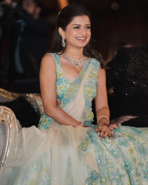 Hemal Ingle Instagram - For our Starry Sangeet Night I got to be a @label_charmiegalaiya bride. Her beautiful lehengas are a piece of art. This was the perfect colour that I exactly dreamt of, I wanted a different colour which would stay in theme. The handwork all over the lehenga is so intricate and elegant you cannot take your eyes off. I paired this beautiful ensemble with @roomys_jewellery to get the most exquisite look. You know me, diamonds are my best friend and I’m so glad I got to wear such a beautiful piece from their collection to shine like a star 🌟 
And obviously this look was achieved by my brother, my confidant, my love @atonmuah. I told him I want a minimal look because I was tired of sitting on the makeup chair throughout the events. And here it is, he served and how, achieved this entire look in 1.5 hrs 👏🏼
