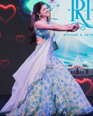 Hemal Ingle Instagram - For our Starry Sangeet Night I got to be a @label_charmiegalaiya bride. Her beautiful lehengas are a piece of art. This was the perfect colour that I exactly dreamt of, I wanted a different colour which would stay in theme. The handwork all over the lehenga is so intricate and elegant you cannot take your eyes off. I paired this beautiful ensemble with @roomys_jewellery to get the most exquisite look. You know me, diamonds are my best friend and I’m so glad I got to wear such a beautiful piece from their collection to shine like a star 🌟 
And obviously this look was achieved by my brother, my confidant, my love @atonmuah. I told him I want a minimal look because I was tired of sitting on the makeup chair throughout the events. And here it is, he served and how, achieved this entire look in 1.5 hrs 👏🏼