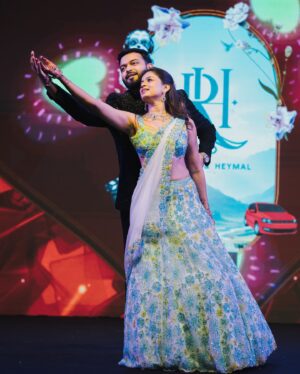 Hemal Ingle Instagram - For our Starry Sangeet Night I got to be a @label_charmiegalaiya bride. Her beautiful lehengas are a piece of art. This was the perfect colour that I exactly dreamt of, I wanted a different colour which would stay in theme. The handwork all over the lehenga is so intricate and elegant you cannot take your eyes off. I paired this beautiful ensemble with @roomys_jewellery to get the most exquisite look. You know me, diamonds are my best friend and I’m so glad I got to wear such a beautiful piece from their collection to shine like a star 🌟 
And obviously this look was achieved by my brother, my confidant, my love @atonmuah. I told him I want a minimal look because I was tired of sitting on the makeup chair throughout the events. And here it is, he served and how, achieved this entire look in 1.5 hrs 👏🏼