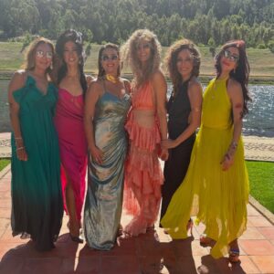 Hend Sabry Instagram - What an epic few days in heaven with wonderful people .. thank you @moyehiab and @kimbers_c for including us in your wedding celebration ❤️💍💍 
And thank you #Capetown for the Vibe ❤️ You are spectacular 🙏