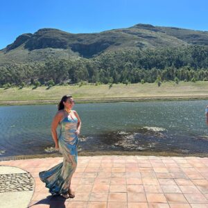Hend Sabry Instagram - What an epic few days in heaven with wonderful people .. thank you @moyehiab and @kimbers_c for including us in your wedding celebration ❤️💍💍 
And thank you #Capetown for the Vibe ❤️ You are spectacular 🙏