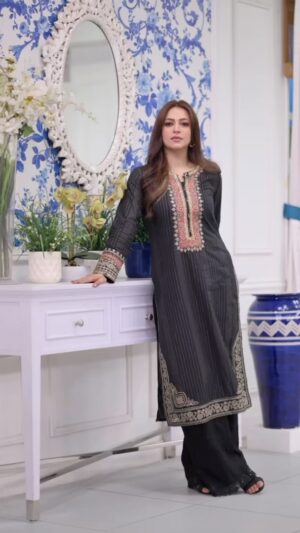Hiba Ali Khan Instagram - 📸: @aleybhaidani 
💄: @arydigital.tv 
👗: @limelight.pret
