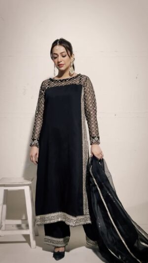 Hiba Ali Khan Instagram - My own style selection comes from kross kulture’s exclusive signature collection “kross couture”
Visit their stores and check out their website to see this collection in various colours. The formal collections are designed for festive dress and are incredibly affordable and stylish.

Collection : @krosskultureofficial 

#krosskultureofficial #krosskulture #luxury #PR #collaboration #influencer #newcollection #trend #reels #hibakhan #illo #instafashion #beautiful #fmh #hello