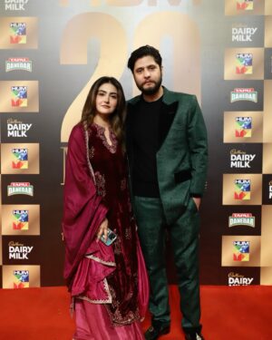 Hiba Bukhari Instagram - @humtvpakistanofficial 20th anniversary ✨
With this handsome man @imarezahmed 

Wearing this beautiful dress by @farahtalibaziz 🌸
Makeup by my all time favourite @meerabs_salon 💕