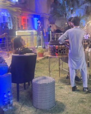 Hiba Bukhari Instagram - didn’t bid my goodbye to Jaan Nisar! 
So here are some fun behind the scenes for all of you who made it such a success ♥️ To reciprocate the love you have given!
Here is to the dynamic duo of @abdullah.kadwani and @asadaqureshi @7thskyentertainment 
Our director @mohsinmirzaofficial 
Script writer rehanaaftab 
Head of content @mariekhan1 

It was a pleasure working with my co actors a special thanks to all of you who made work so enjoyable @danishtaimoor16 
@mahmoodaslam.official @hinakhwajabayatofficial @sajidhasan_ @kinzamalikawan @dania_enwer @haroonshahidofficial @nain_.sukh @hibaalikhanofficial 
Makeup @shehlaawan7 

Lots of love from Dua 💕