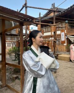 Actress Hong Bi-ra HD Photos and Wallpapers January 2025