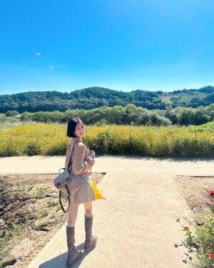 Hwang Se-in Instagram - 근황 💛🧡