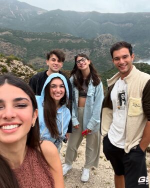Ifigeneia Tzola Instagram - Αχ Ελλάδα μου !!! ⛰️
🍃 καλή η θάλασσα αλλά sorry not sorry προτιμώ τα βουνά . 

#holidays #tb